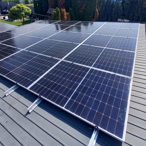 8 kW full-hibrid napelemes rendszer